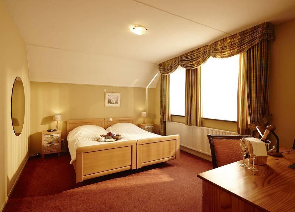 Hotel Nieuw Antiek Helden Екстер'єр фото