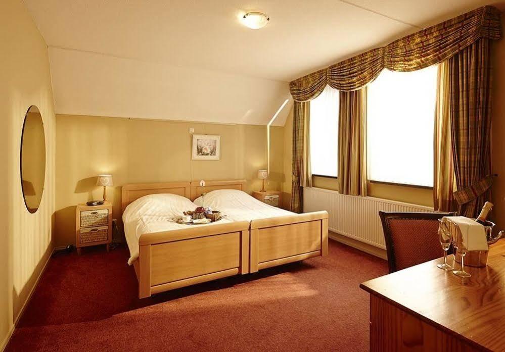 Hotel Nieuw Antiek Helden Екстер'єр фото